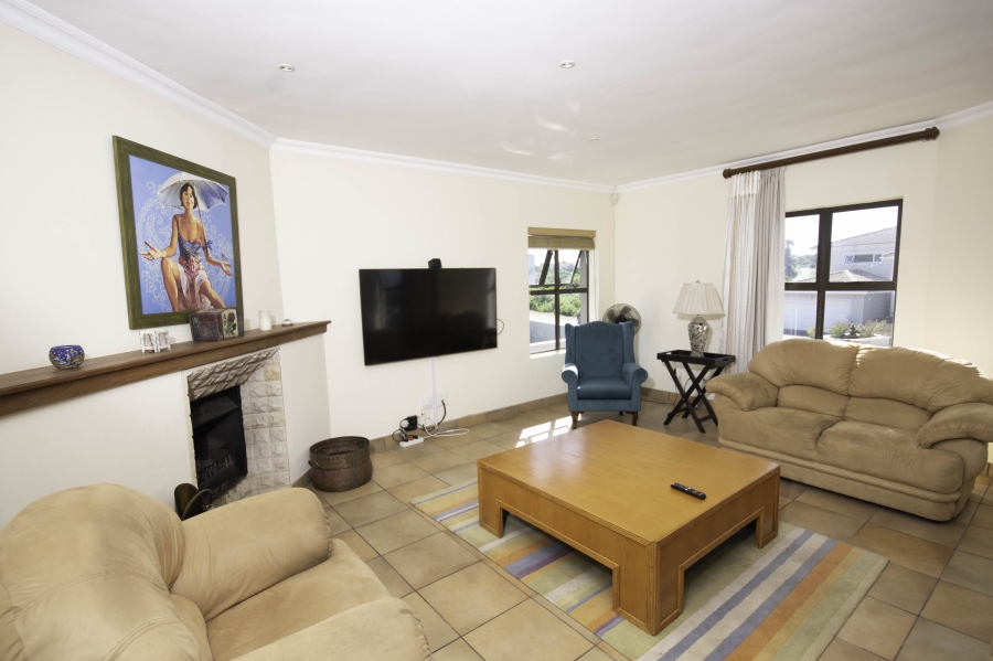 4 Bedroom Property for Sale in St Francis On Sea Eastern Cape